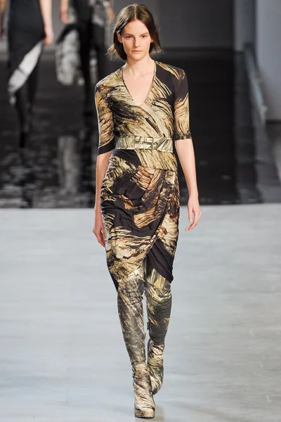 Look 39